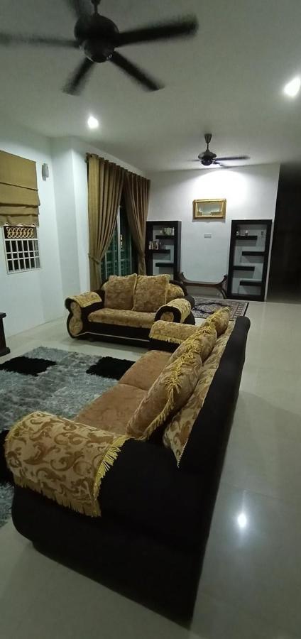 Casa D'Astana Homestay Sungai Petani For Muslim Only Екстер'єр фото