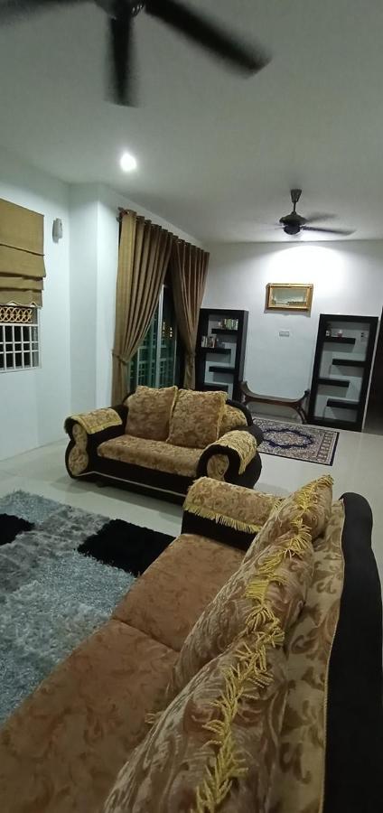 Casa D'Astana Homestay Sungai Petani For Muslim Only Екстер'єр фото